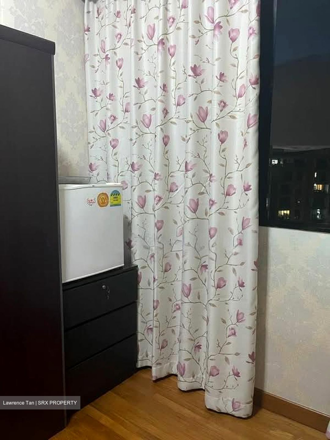 Simei Green Condominium (D18), Condominium #560513001